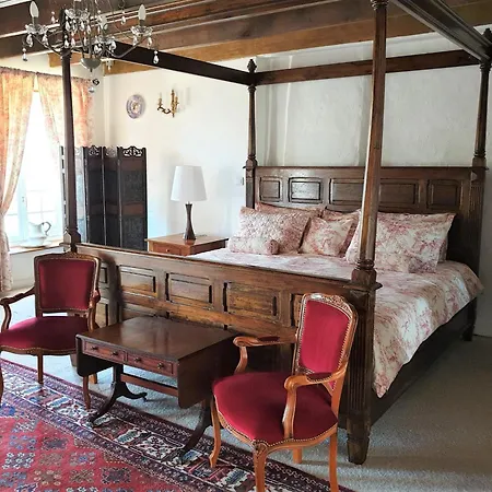 Couette-café Maison St.