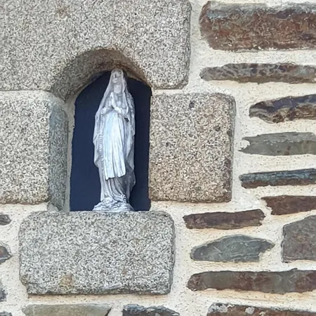 Couette-café Maison St. Saint-James