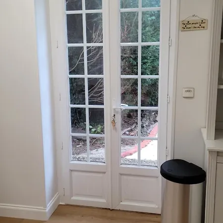 Couette-café Maison St. Saint-James