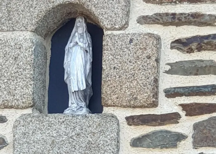 Couette-café Maison St. Saint-James