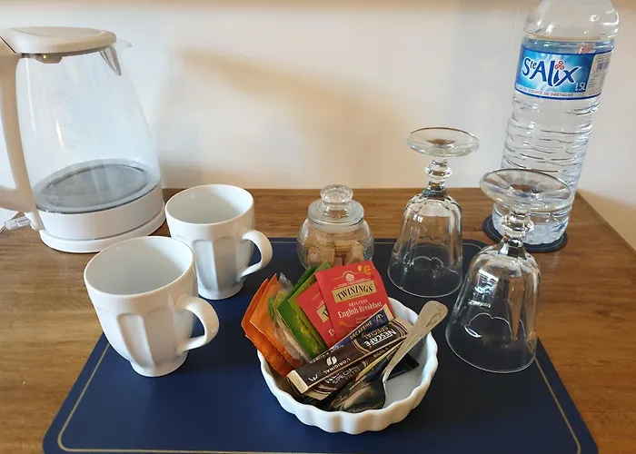 Couette-café Maison St. 3*